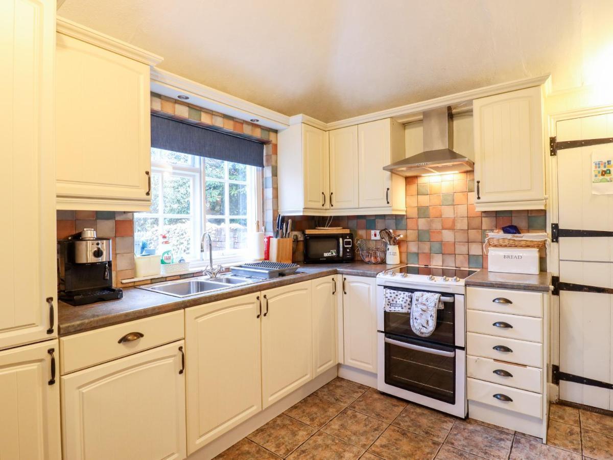 Gardener'S Cottage Hadleigh  Bagian luar foto